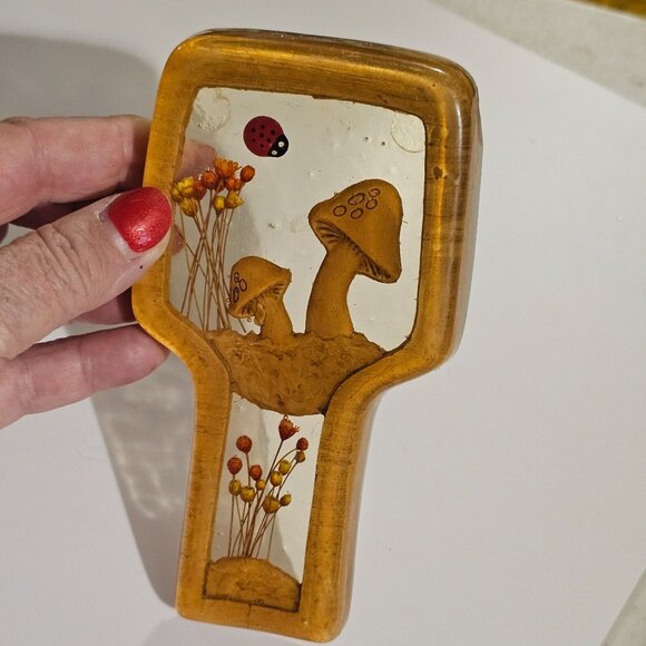 Vtg 1970s Lucite Acrylic Spoon Rest Mushroom & Ladybug With Dried Flowers FLAW - Picture 11 of 11